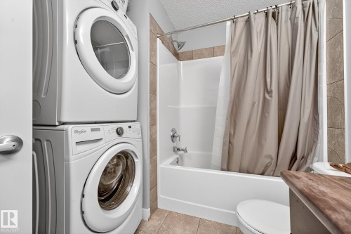 15 17832 78 Street, Edmonton, AB - Indoor Photo Showing Laundry Room