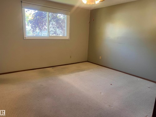 9415 149 Street, Edmonton, AB - Indoor Photo Showing Other Room