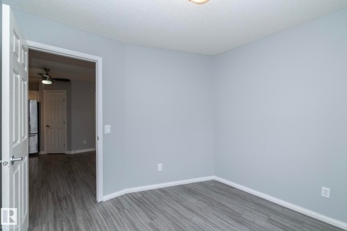 1 150 Edwards Drive, Edmonton, AB - Indoor Photo Showing Other Room
