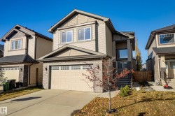 3642 CLAXTON Place  Edmonton, AB T6W 2K8