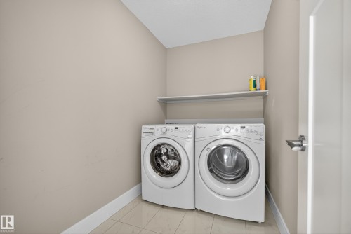 3642 Claxton Place, Edmonton, AB - Indoor Photo Showing Laundry Room