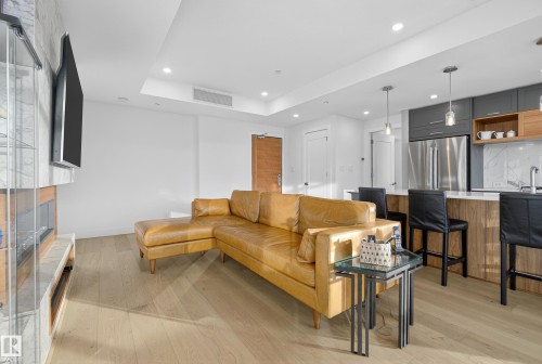602 14105 West Block Drive, Edmonton, AB - Indoor Photo Showing Living Room