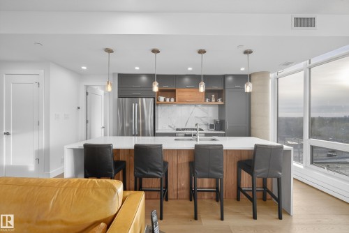 602 14105 West Block Drive, Edmonton, AB - Indoor