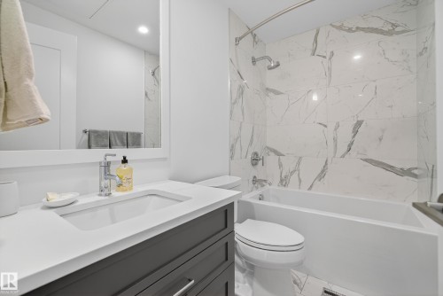 602 14105 West Block Drive, Edmonton, AB - Indoor Photo Showing Bathroom