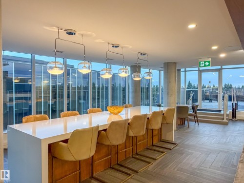 602 14105 West Block Drive, Edmonton, AB - Indoor