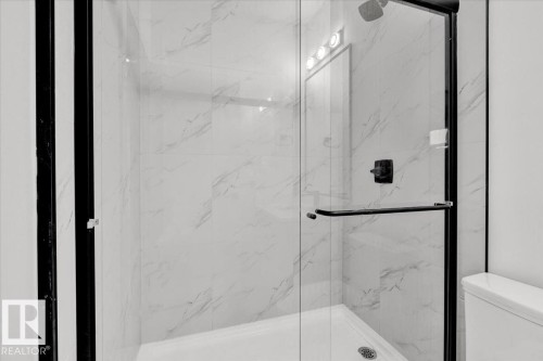 3904 41 Avenue, Beaumont, AB - Indoor Photo Showing Bathroom