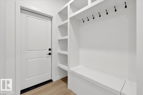 3904 41 Avenue, Beaumont, AB - Indoor