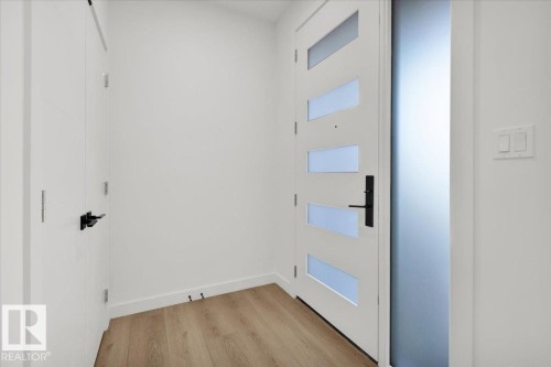 3904 41 Avenue, Beaumont, AB - Indoor Photo Showing Other Room