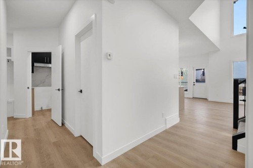 3904 41 Avenue, Beaumont, AB - Indoor Photo Showing Other Room