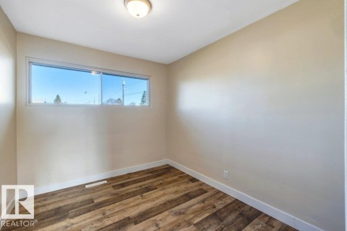 13315 133 Avenue, Edmonton, AB - Indoor Photo Showing Other Room