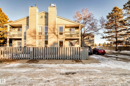 9 4610 17 Avenue, Edmonton, AB - Outdoor