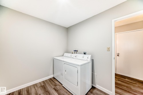 9 4610 17 Avenue, Edmonton, AB - Indoor Photo Showing Other Room