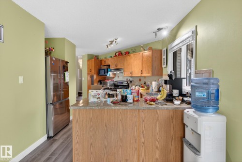 55 Mcleod Crescent, Leduc, AB - Indoor Photo Showing Kitchen