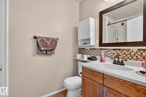 55 Mcleod Crescent, Leduc, AB - Indoor Photo Showing Bathroom