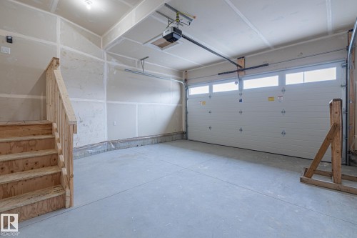 68 Waverly Way, Fort Saskatchewan, AB - Indoor Photo Showing Garage