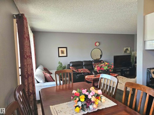 206 8930 149 Street, Edmonton, AB - Indoor Photo Showing Dining Room