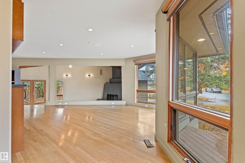 14403 83 Avenue, Edmonton, AB - Indoor Photo Showing Other Room