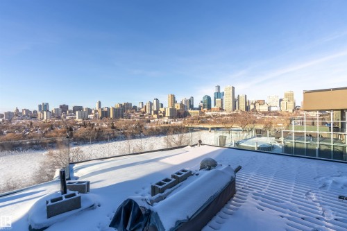 9509 99B Street, Edmonton, AB - Outdoor