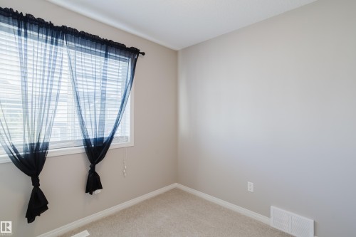 47 7385 Edgemont Way, Edmonton, AB - Indoor Photo Showing Other Room