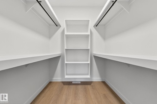 7711 95 Avenue, Edmonton, AB - Indoor With Storage