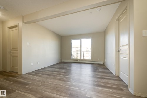 317 309 Clareview Station Drive, Edmonton, AB - Indoor Photo Showing Other Room
