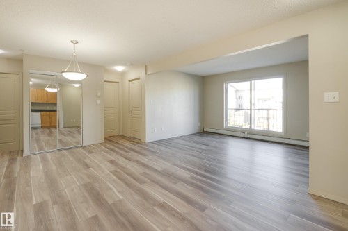 317 309 Clareview Station Drive, Edmonton, AB - Indoor