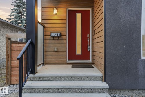11434 71 Avenue, Edmonton, AB - Outdoor With Exterior