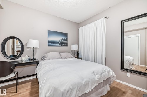 101 8619 111 Street, Edmonton, AB - Indoor Photo Showing Bedroom