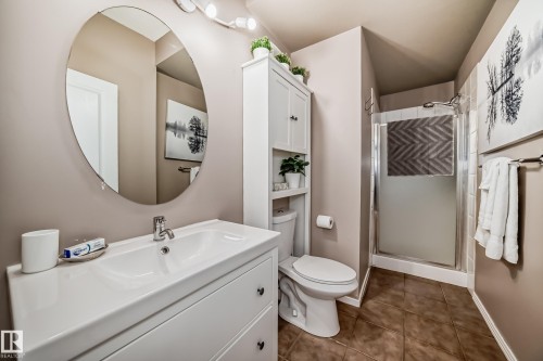 101 8619 111 Street, Edmonton, AB - Indoor Photo Showing Bathroom