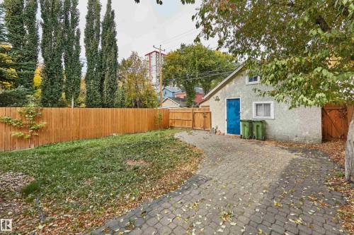 11038 84 Avenue, Edmonton, AB - Outdoor