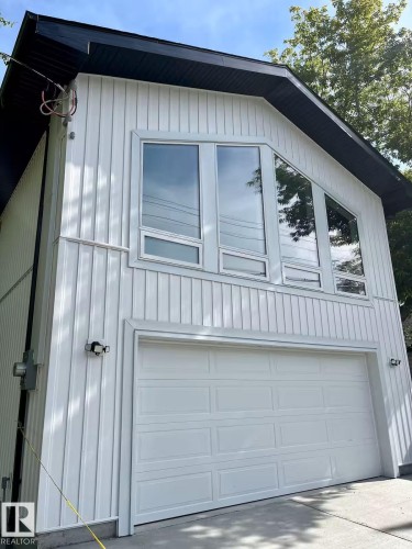 10711 76 Avenue, Edmonton, AB - Outdoor