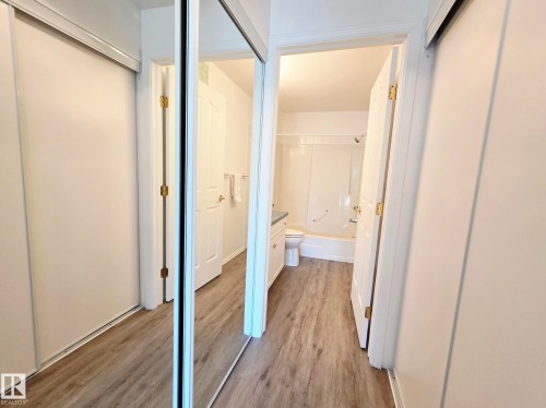 327 6703 172 Street, Edmonton, AB - Indoor