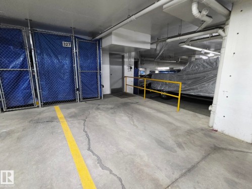 327 6703 172 Street, Edmonton, AB - Indoor Photo Showing Garage