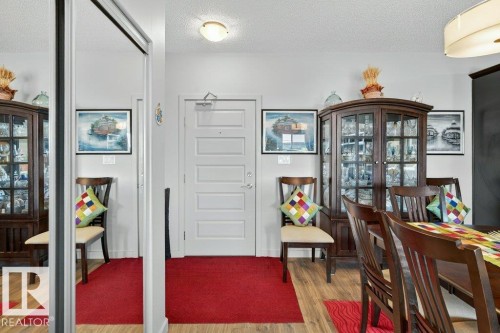 329 503 Albany Way, Edmonton, AB - Indoor Photo Showing Other Room