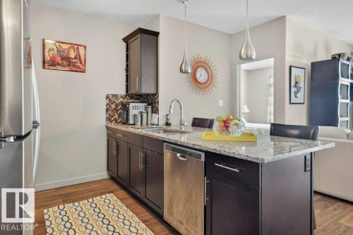 329 503 Albany Way, Edmonton, AB - Indoor Photo Showing Kitchen With Upgraded Kitchen