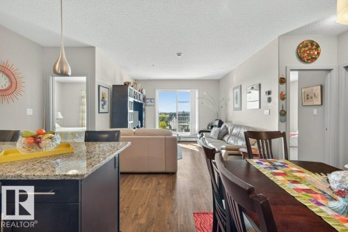 329 503 Albany Way, Edmonton, AB - Indoor