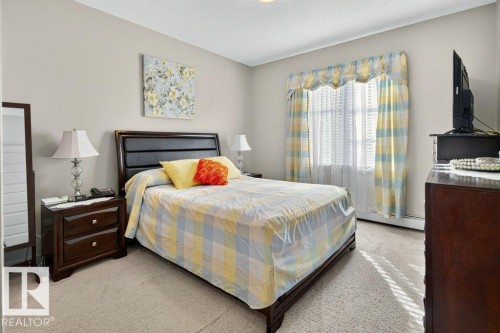 329 503 Albany Way, Edmonton, AB - Indoor Photo Showing Bedroom