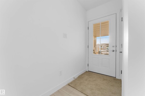 19 7110 Keswick Cm Sw, Edmonton, AB - Indoor Photo Showing Other Room