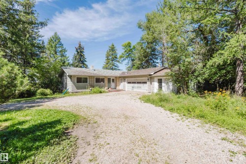 Edmonton, AB - Outdoor