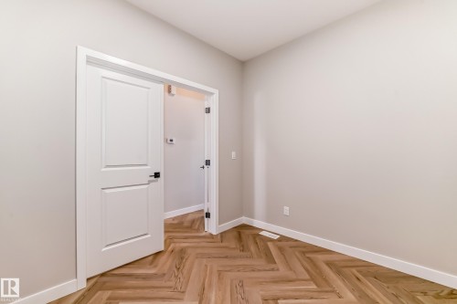 20612 43 Avenue, Edmonton, AB - Indoor Photo Showing Other Room