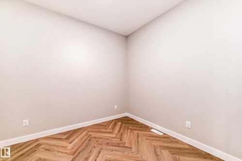 20612 43 Avenue, Edmonton, AB - Indoor Photo Showing Other Room