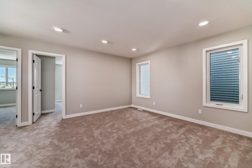 20612 43 Avenue, Edmonton, AB - Indoor Photo Showing Other Room