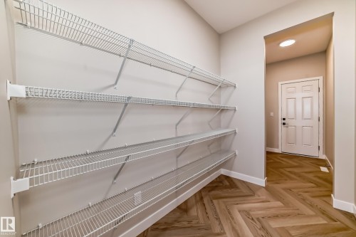20612 43 Avenue, Edmonton, AB - Indoor With Storage