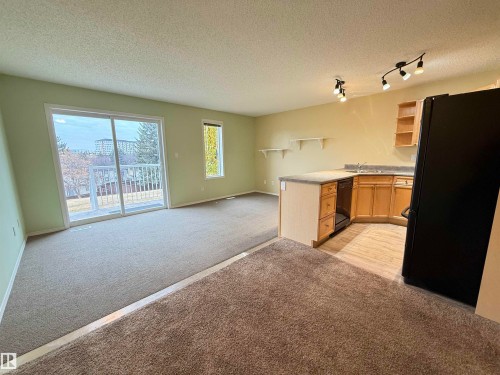 26 451 Hyndman Crescent, Edmonton, AB - Indoor Photo Showing Other Room