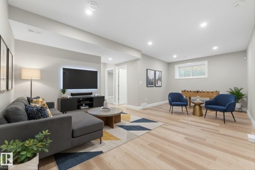 9 Spring Link, Spruce Grove, AB - Indoor