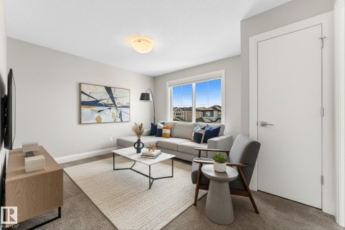 9 Spring Link, Spruce Grove, AB - Indoor Photo Showing Living Room