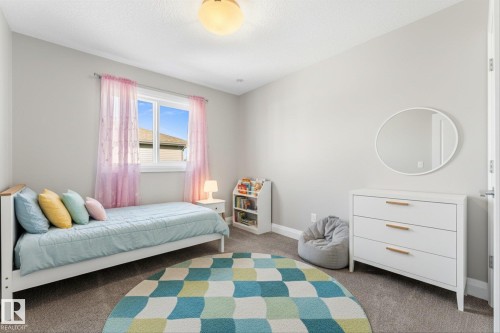 9 Spring Link, Spruce Grove, AB - Indoor Photo Showing Bedroom