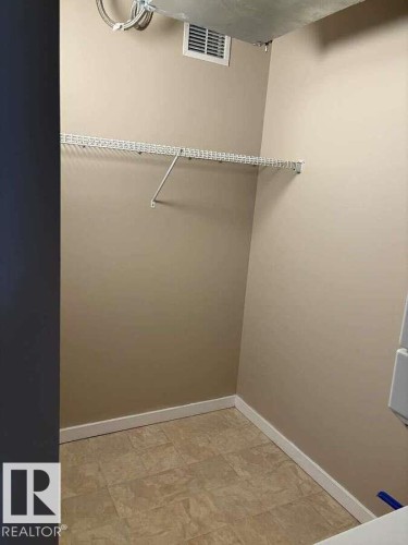 301 11140 68 Avenue Nw, Edmonton, AB - Indoor