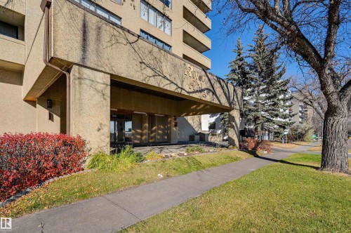 205 8340 Jasper Avenue, Edmonton, AB - Outdoor