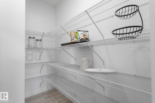 5019 Cawsey Link, Edmonton, AB - Indoor With Storage